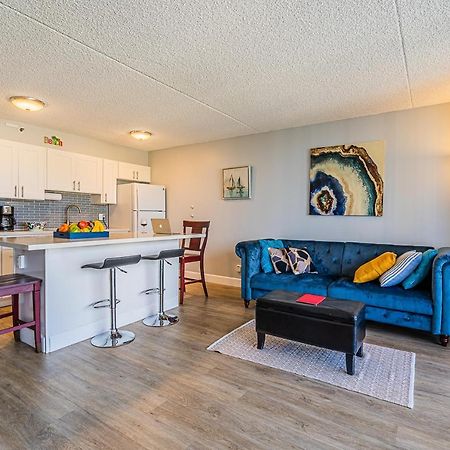 Free Parking, Pool, Sauna, Spa, Wifi, Bbq, Ac - Waikiki Banyan Honolulu Dış mekan fotoğraf