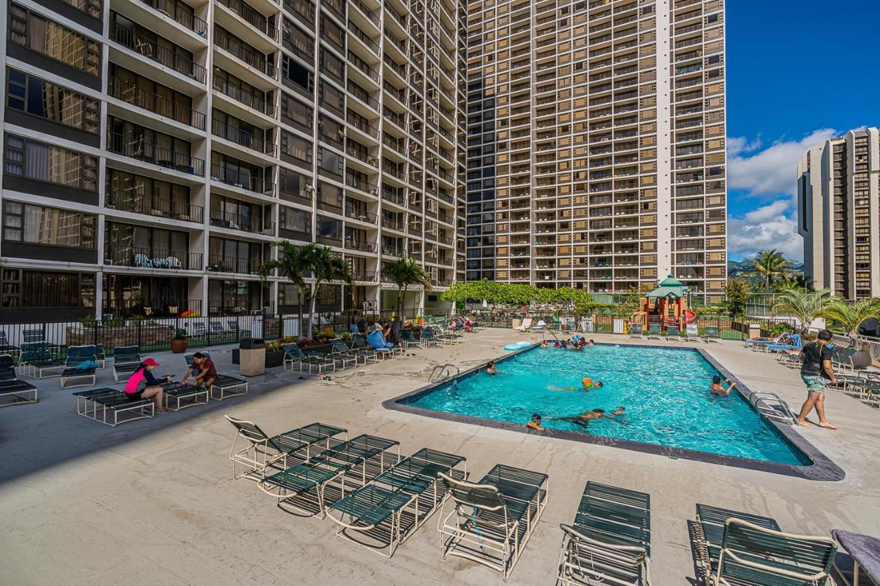 Free Parking, Pool, Sauna, Spa, Wifi, Bbq, Ac - Waikiki Banyan Honolulu Dış mekan fotoğraf
