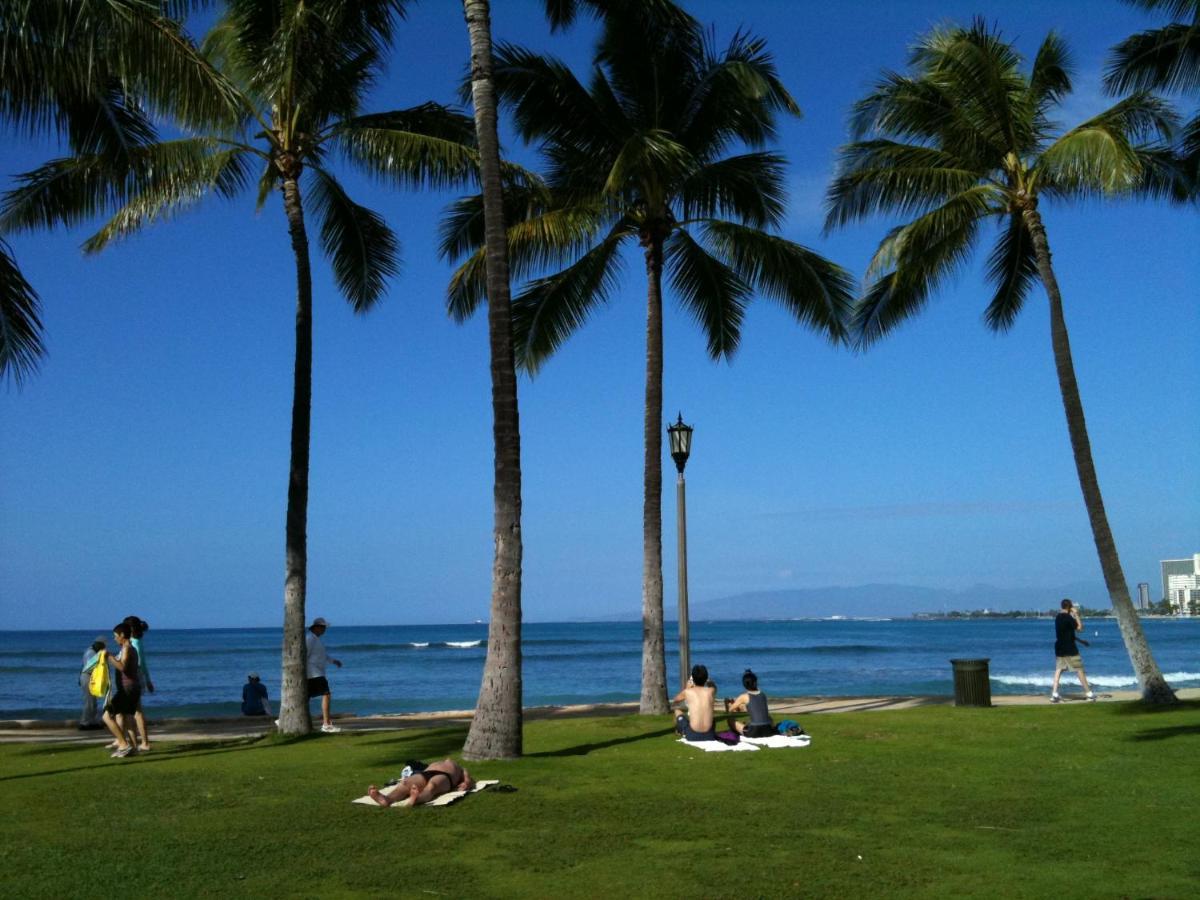 Free Parking, Pool, Sauna, Spa, Wifi, Bbq, Ac - Waikiki Banyan Honolulu Dış mekan fotoğraf